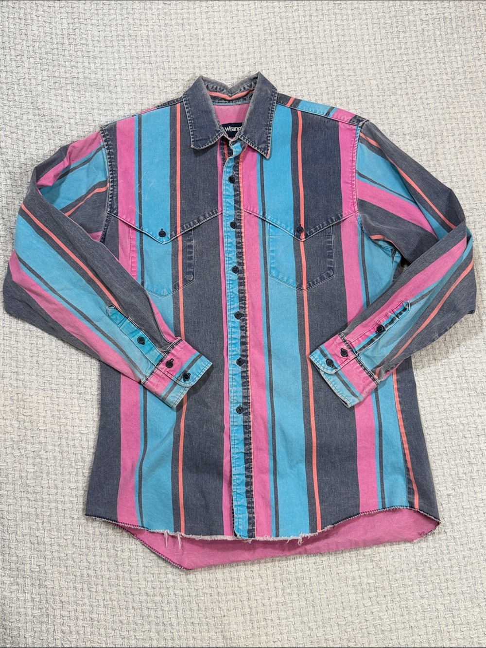 Vtg 90’s Wrangler Brush Popper Button Up Long Sleeve Pink Turquoise Blue Orange - Picture 2 of 16